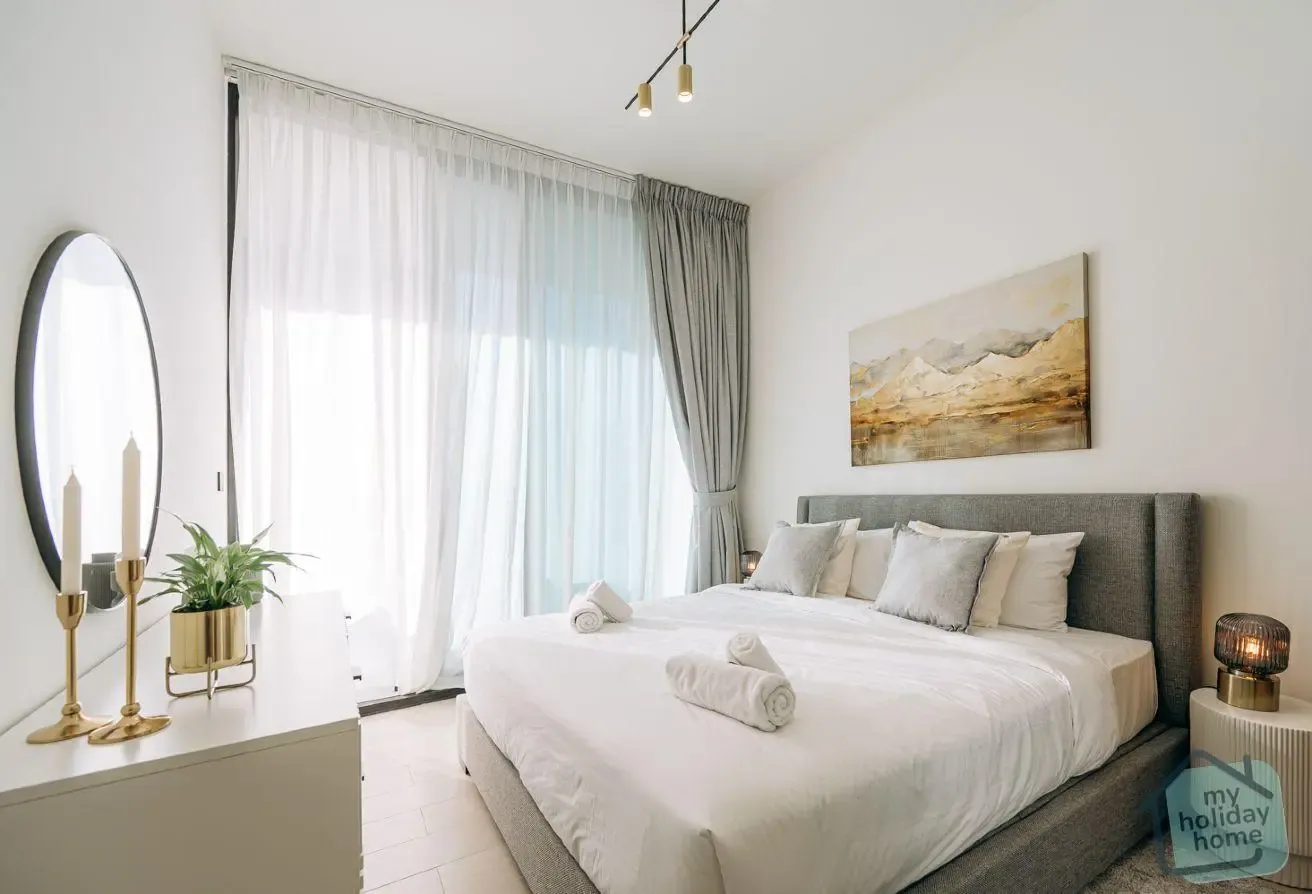 Summer Offer: Modern Apartment | Prime Location