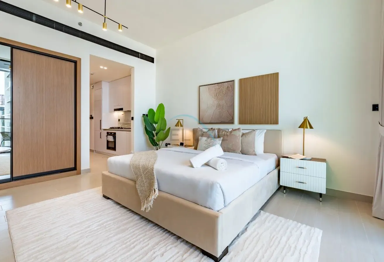 Near Community Park | Few Mins Walk to Circle Mall