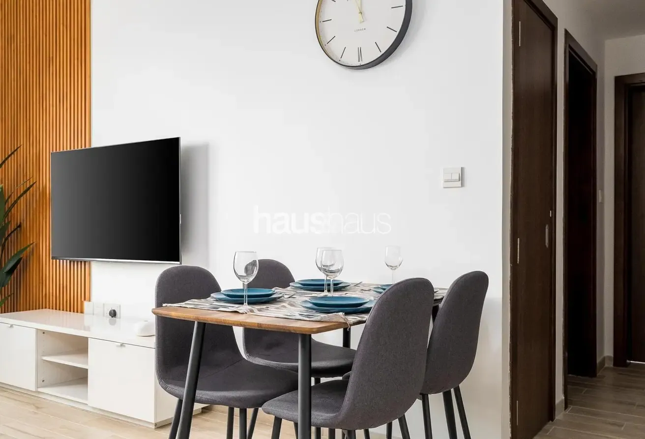Nice Park View | Vast 2BR | Tranquil