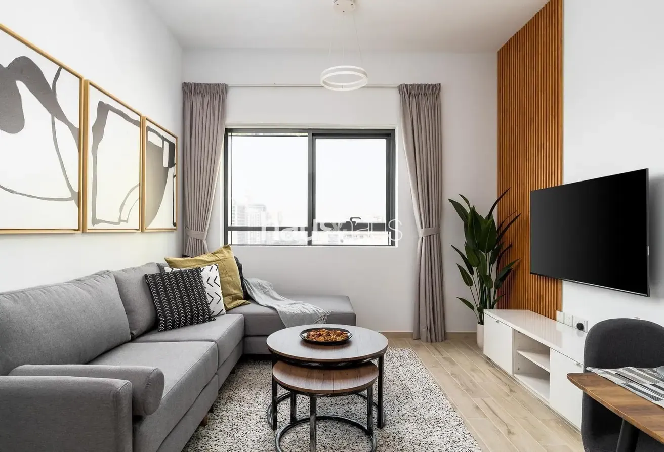 Nice Park View | Vast 2BR | Tranquil