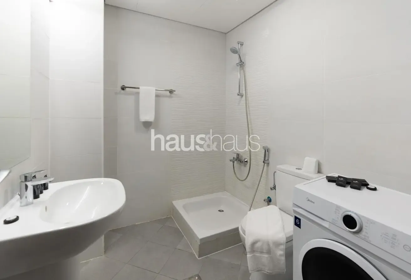 Newly Furnished | Beautiful Facilities | Near Park