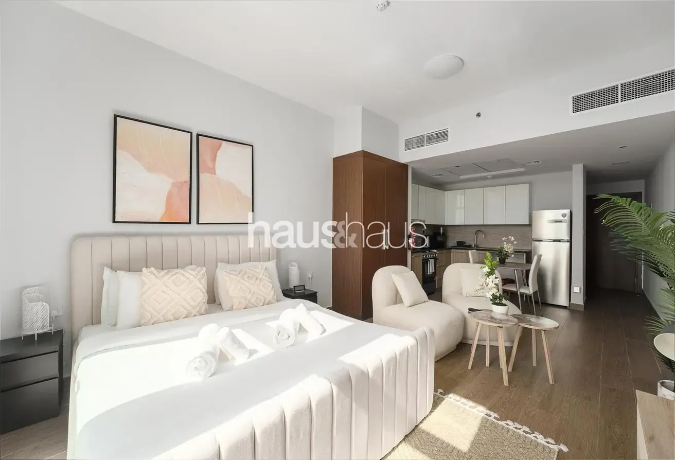 Chic Studio | Nice Amenities | Inviting