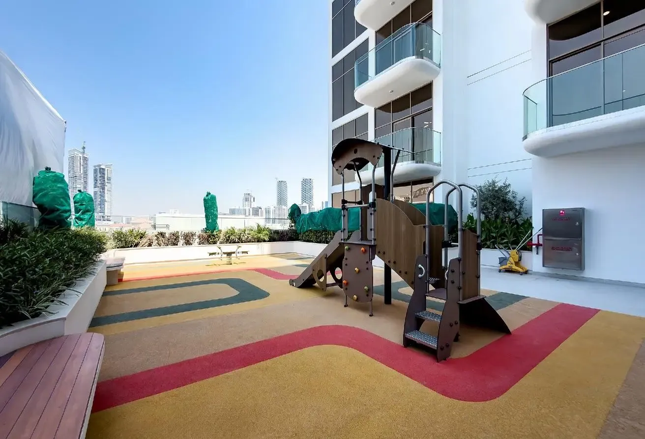 1 BR Furnished Apartment in Jumeirah Village Circle