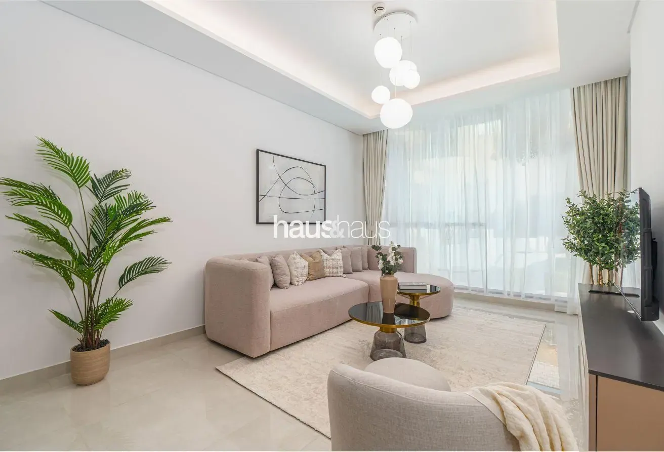 Brand New | Pool View | Near Circle Mall