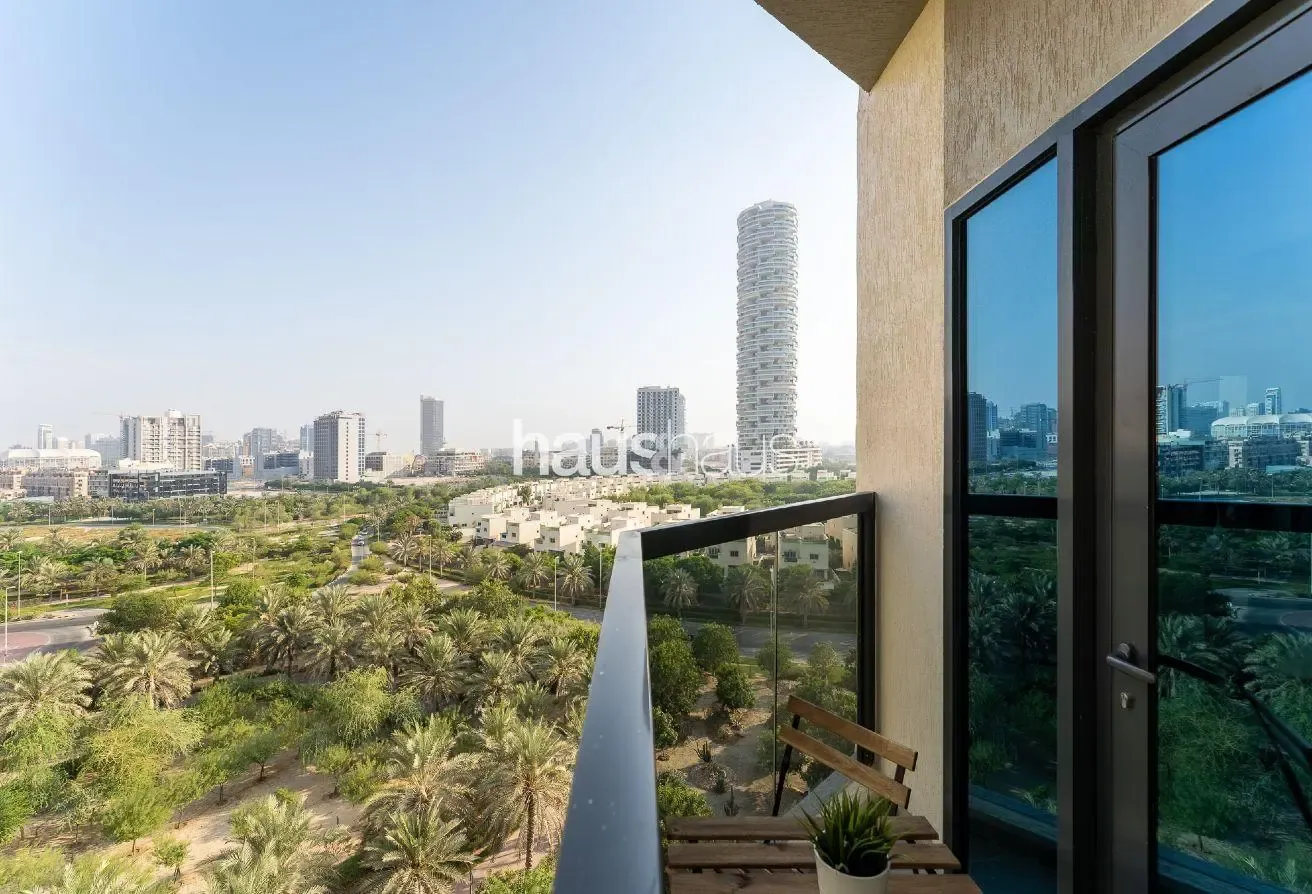 Great Park View | Beautiful Neighbourhood