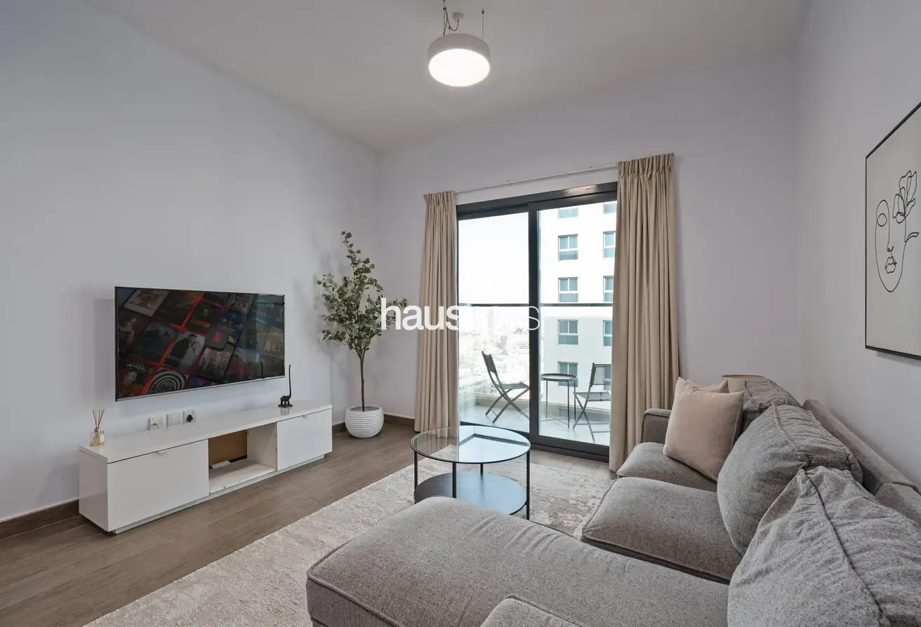 Spacious 1BR | Great Facilities | Multiple Units