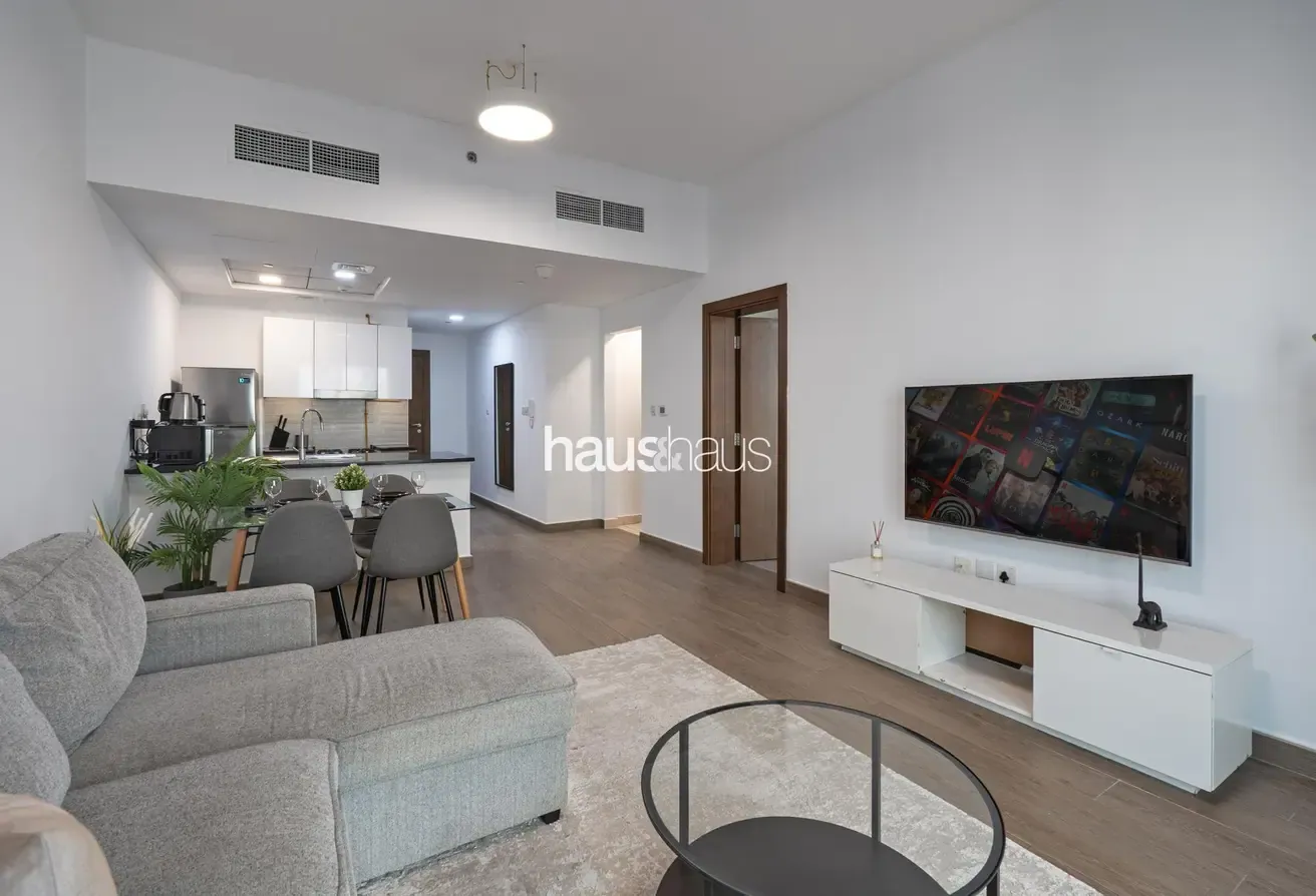 Spacious 1BR | Great Facilities | Multiple Units