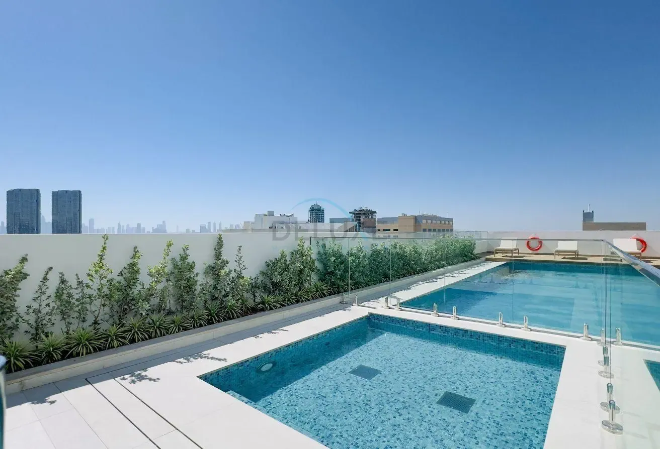 Near Circle Mall Studio | Short Walk to the Park