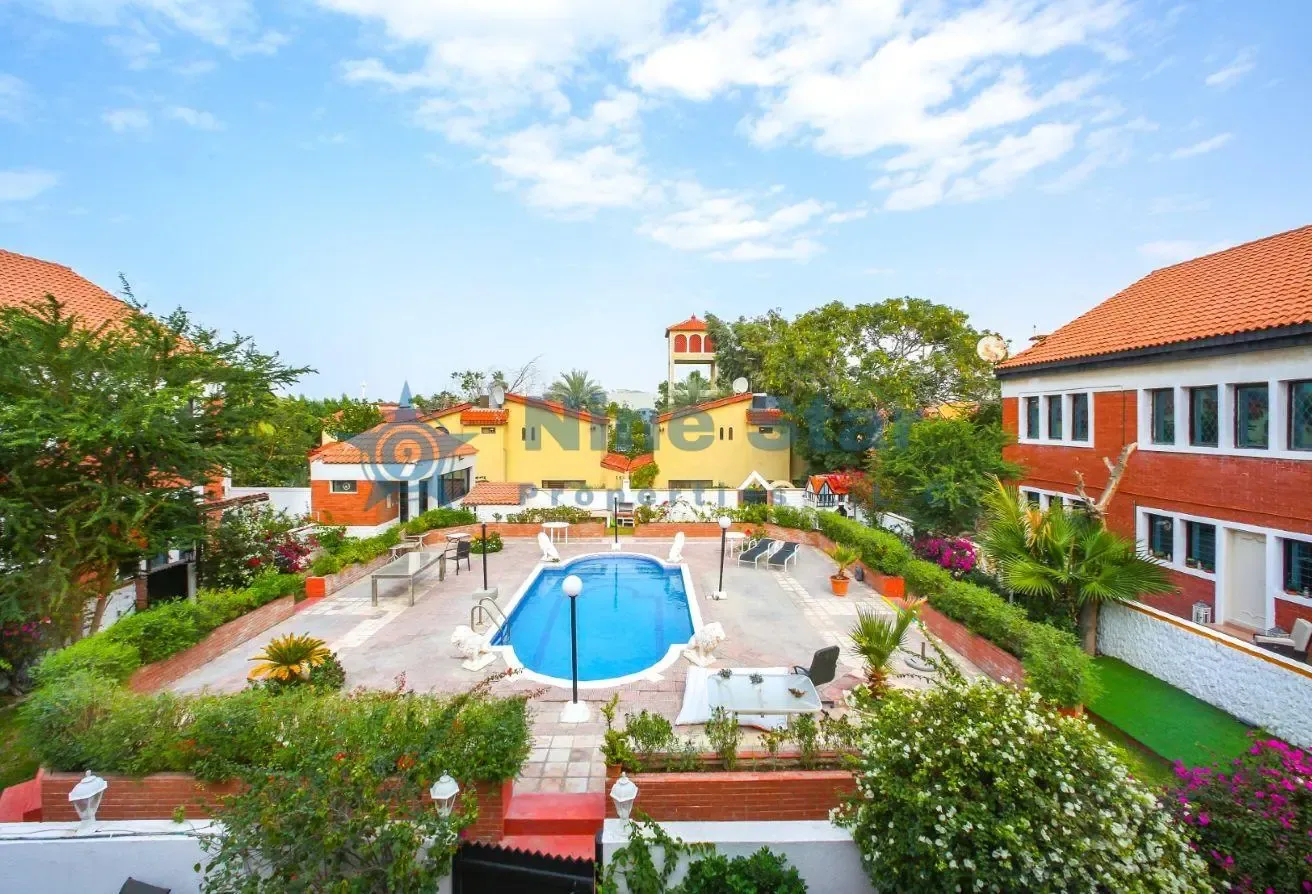 FULLY FURNISHED / LUXURY 4BR+MAID / READY TO MOVE