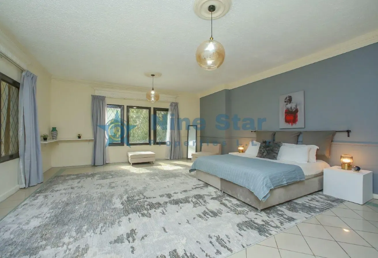 FULLY FURNISHED / LUXURY 4BR+MAID / READY TO MOVE