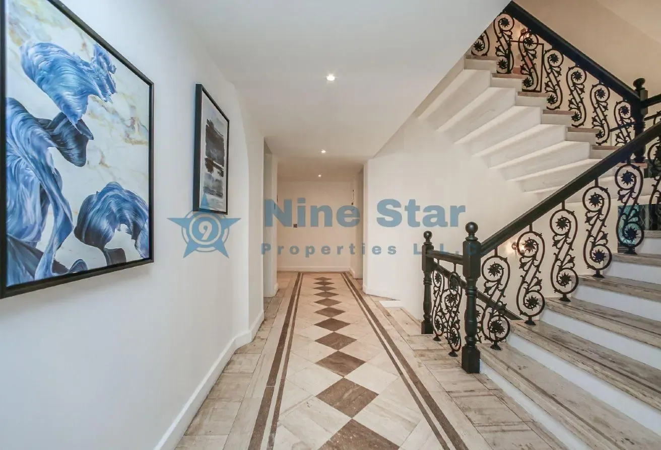 FULLY FURNISHED / LUXURY 4BR+MAID / READY TO MOVE