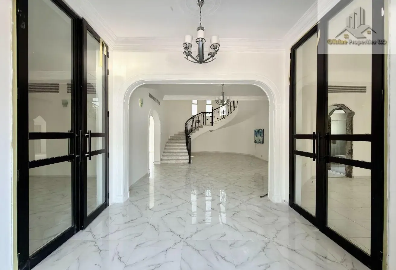 Huge Garden | 5 Master BR | Covered parking
