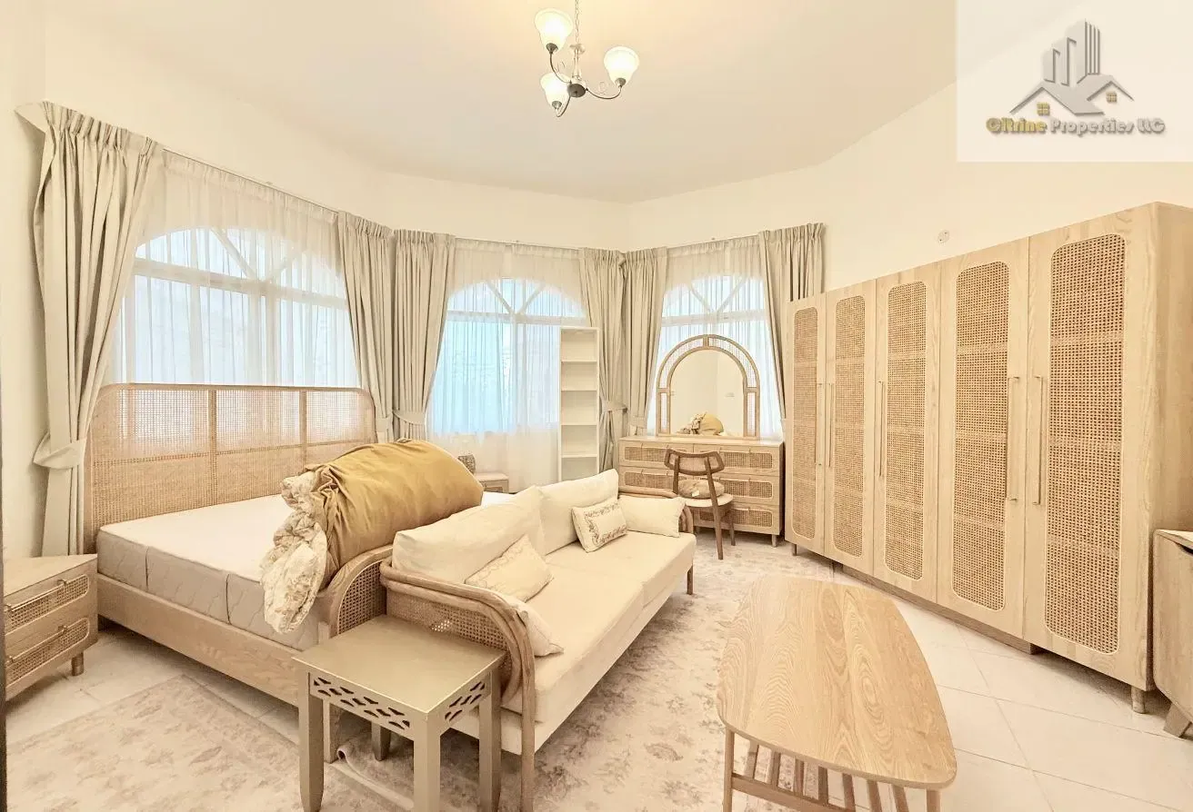 Huge Garden | 5 Master BR | Covered parking