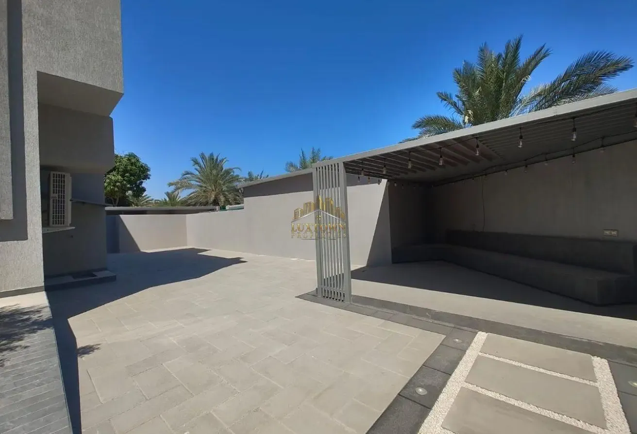 Huge Villa - Near City Walk - Prime Location