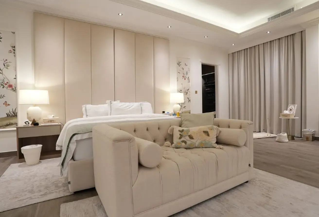 9 BR Upgraded Villa with Private Garden in Al Wasl