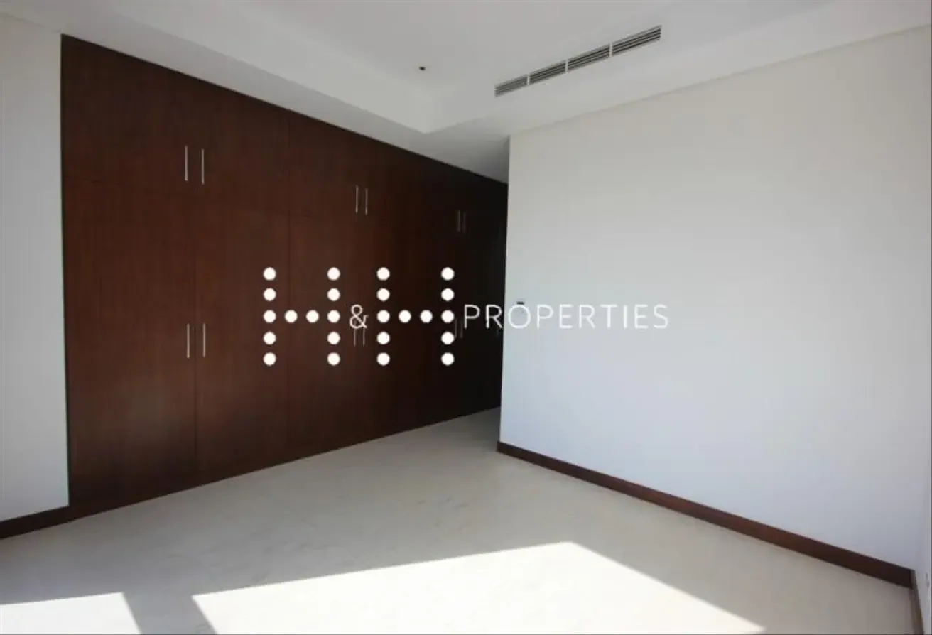 5BR Contemporary Villa | Private Pool | Al Wasl