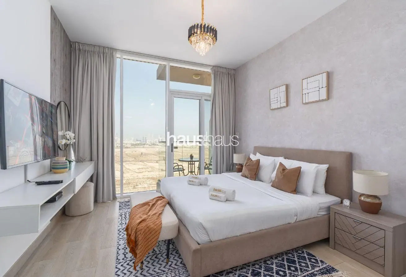 Bright Studio | Modern Facilities | Near Park