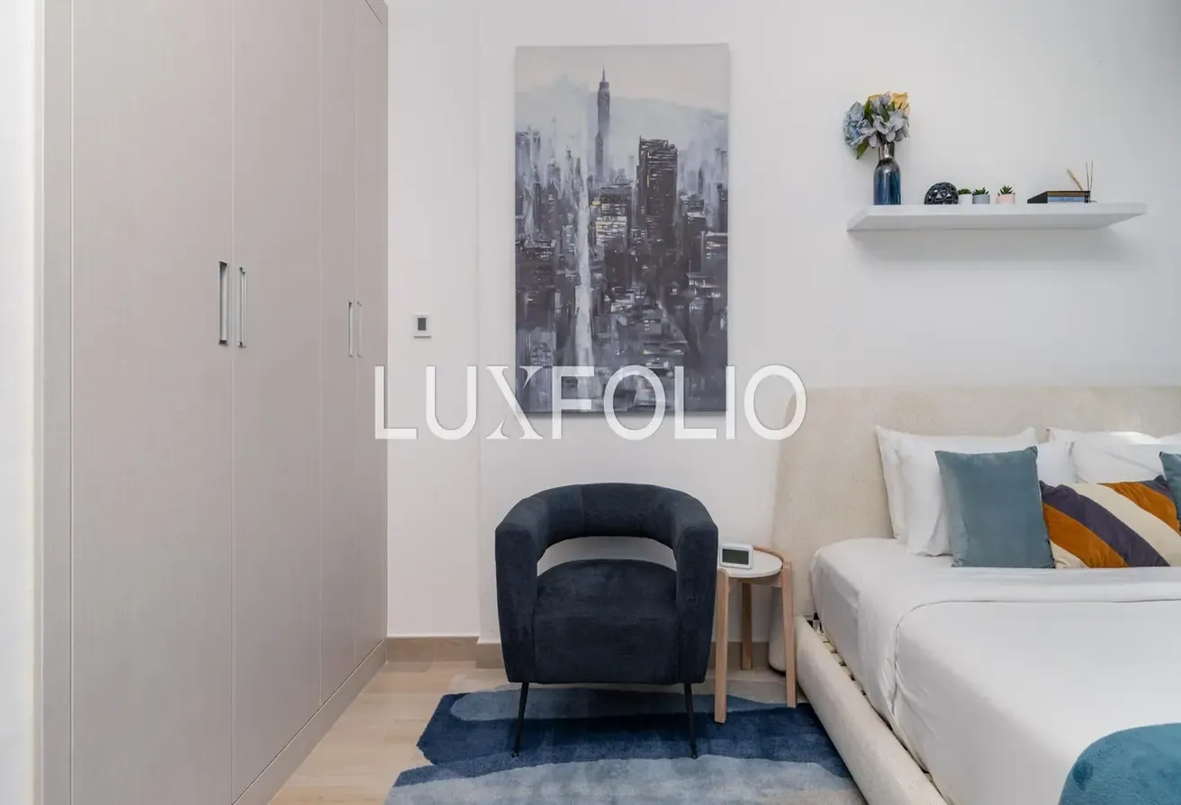 UNIQUE BLUE STUDIO AT BLOOM AVAILABLE NOW