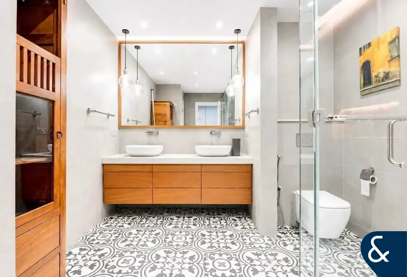 UPGRADED | 4 BED PLUS MAIDS | Unfurnished