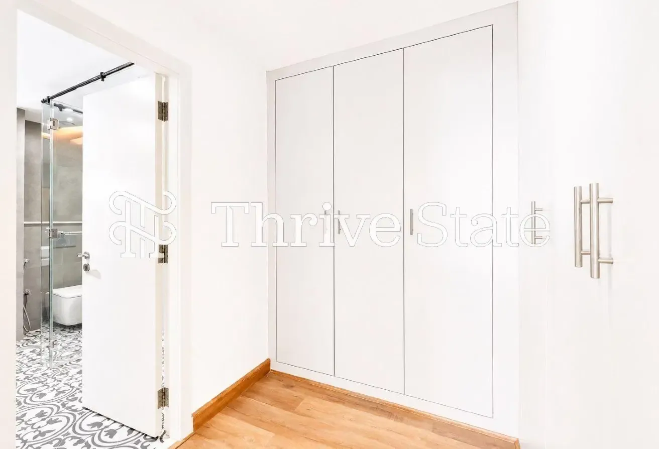 Luxury Renovation | Marina View | Vacant Soon