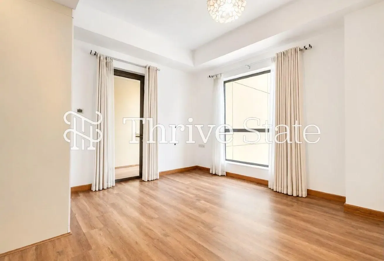 Luxury Renovation | Marina View | Vacant Soon