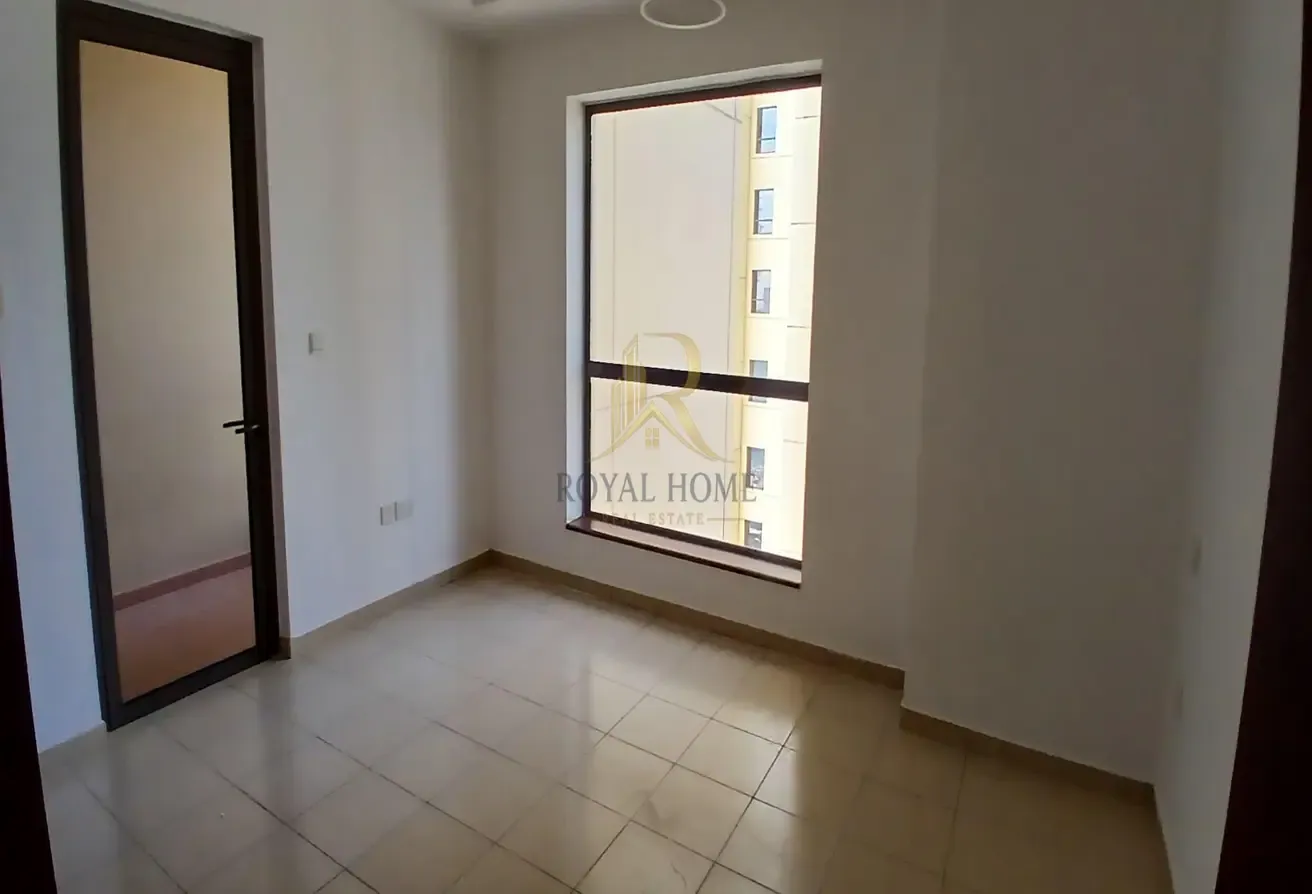 Spacious 4-Bed Apt | Marina View | Family-Oriented