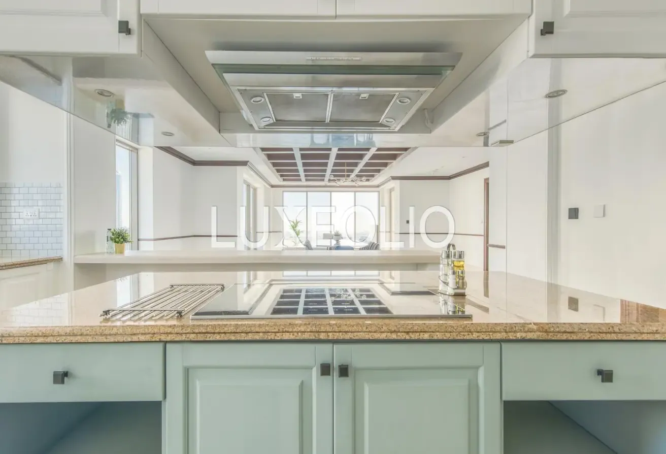 Bills Included | 6 Cheques | Penthouse
