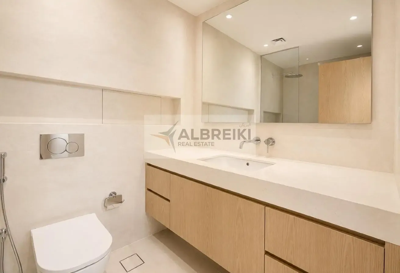 Spacious 4BR| Fully Renovated | Premium finishes