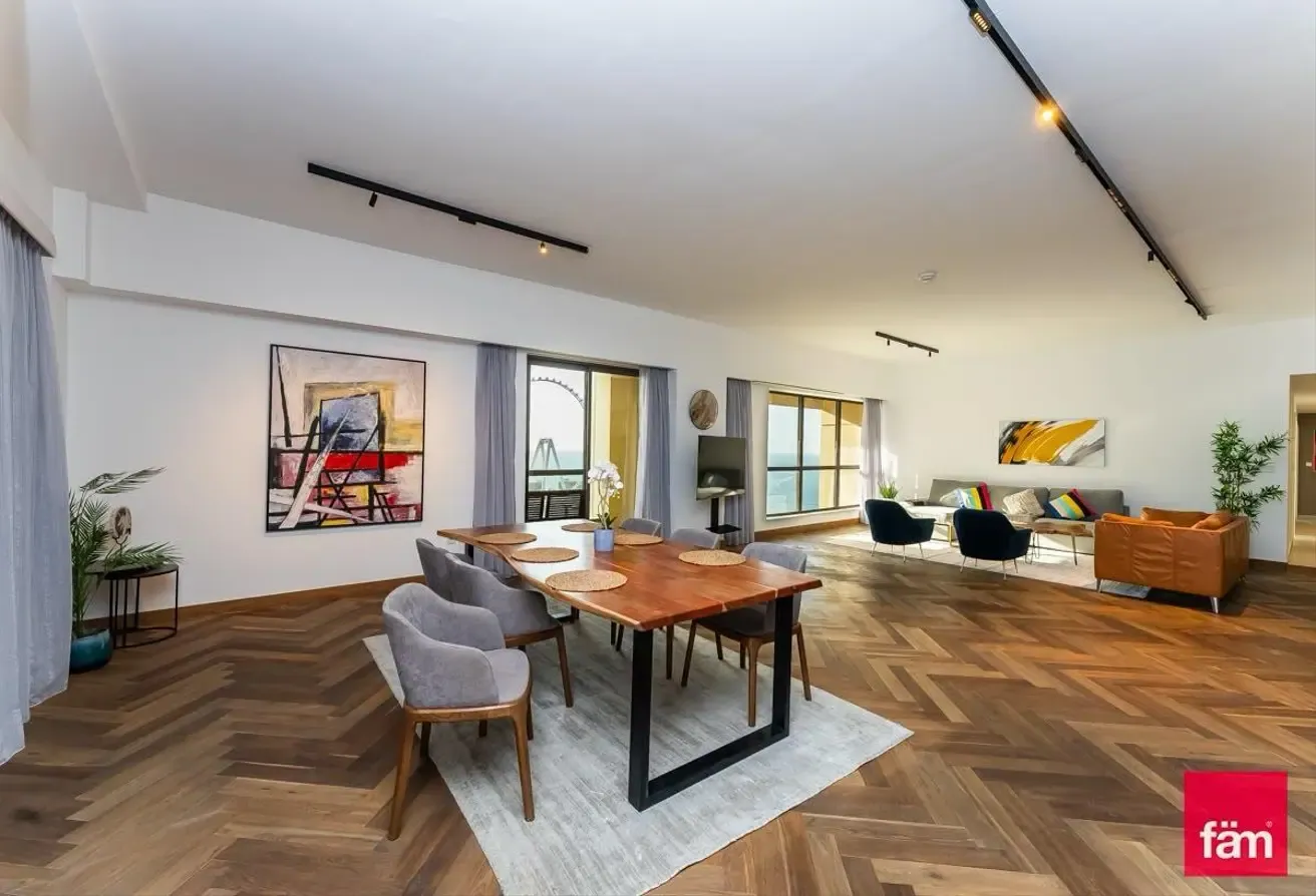High Quality Upgrade I Fully Furnished I Sea View