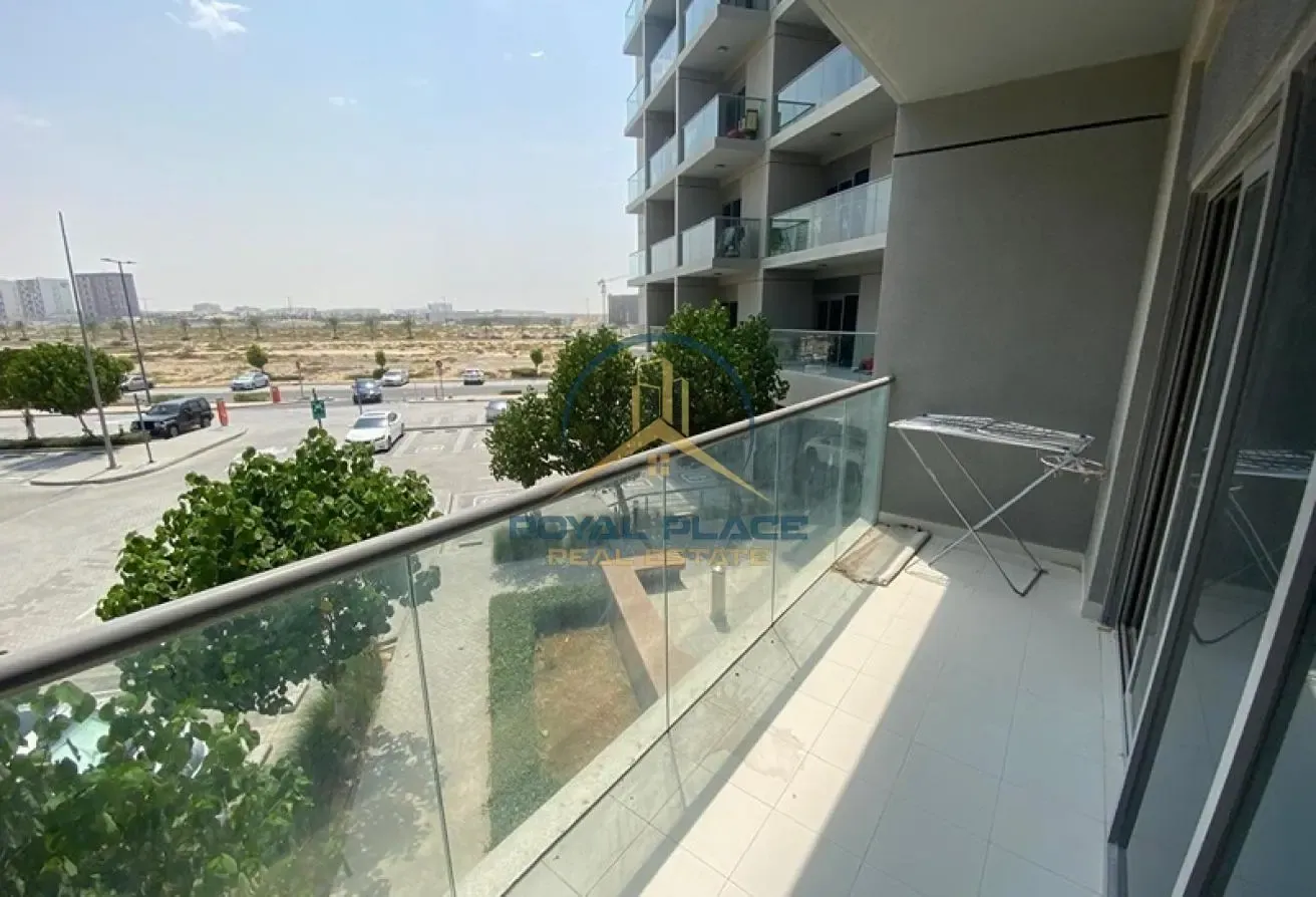 Ready to Move | 2 Spacious Balcony | Hot Deal