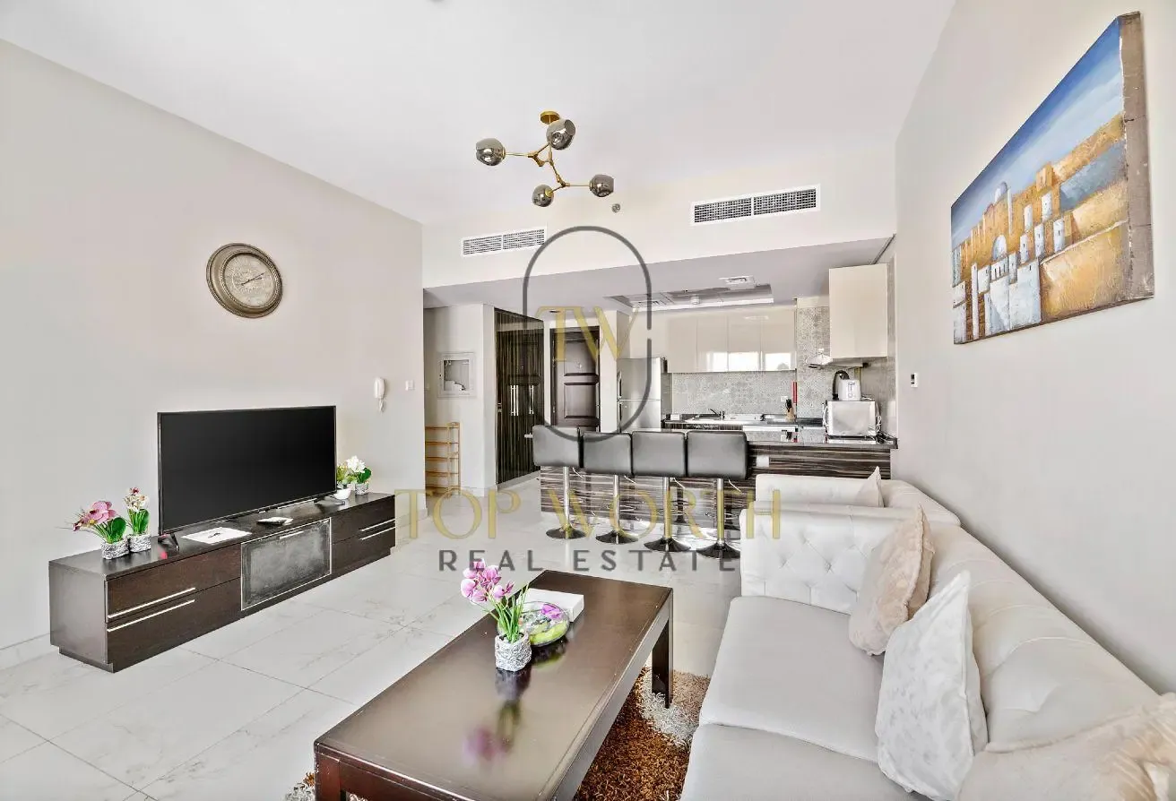 Prime Location | Luxurious | Furnished