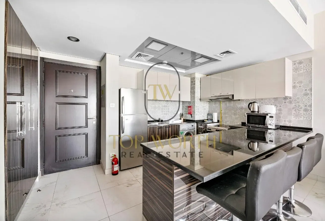 Prime Location | Luxurious | Furnished