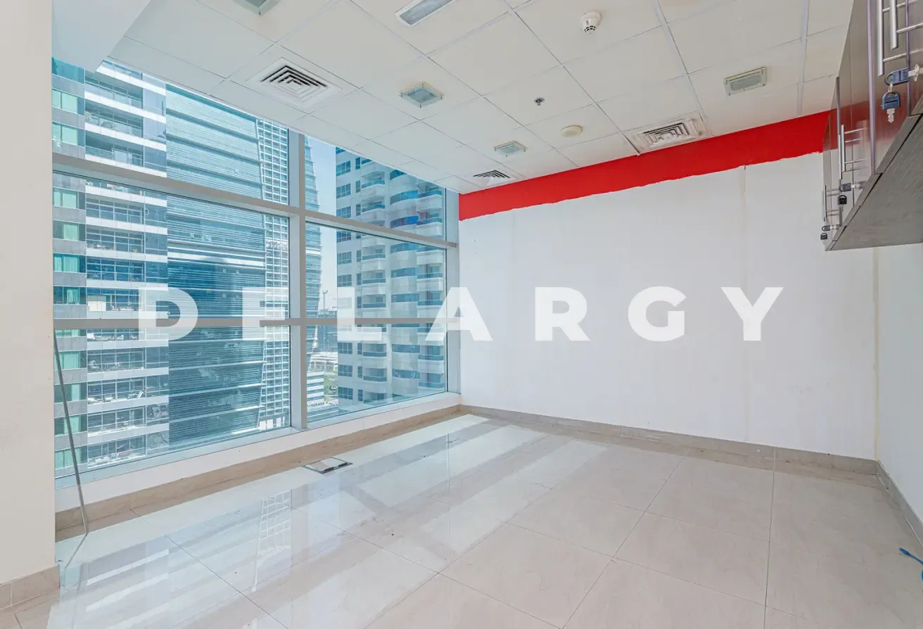 Vacant Fitted Office | A-Grade | Metro Access