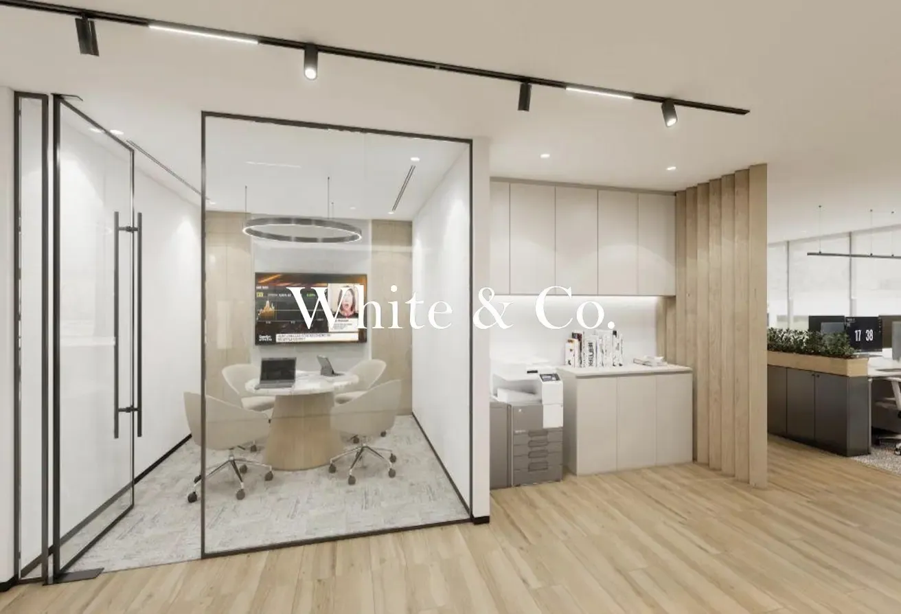 Full Floor | 20 Parking | Vacant | Luxury