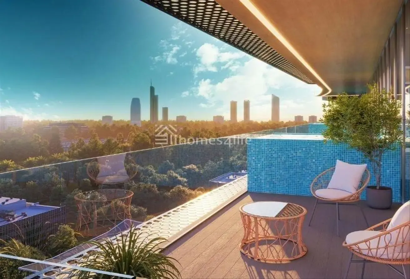 Luxury Living | Premium Waterfront Retail