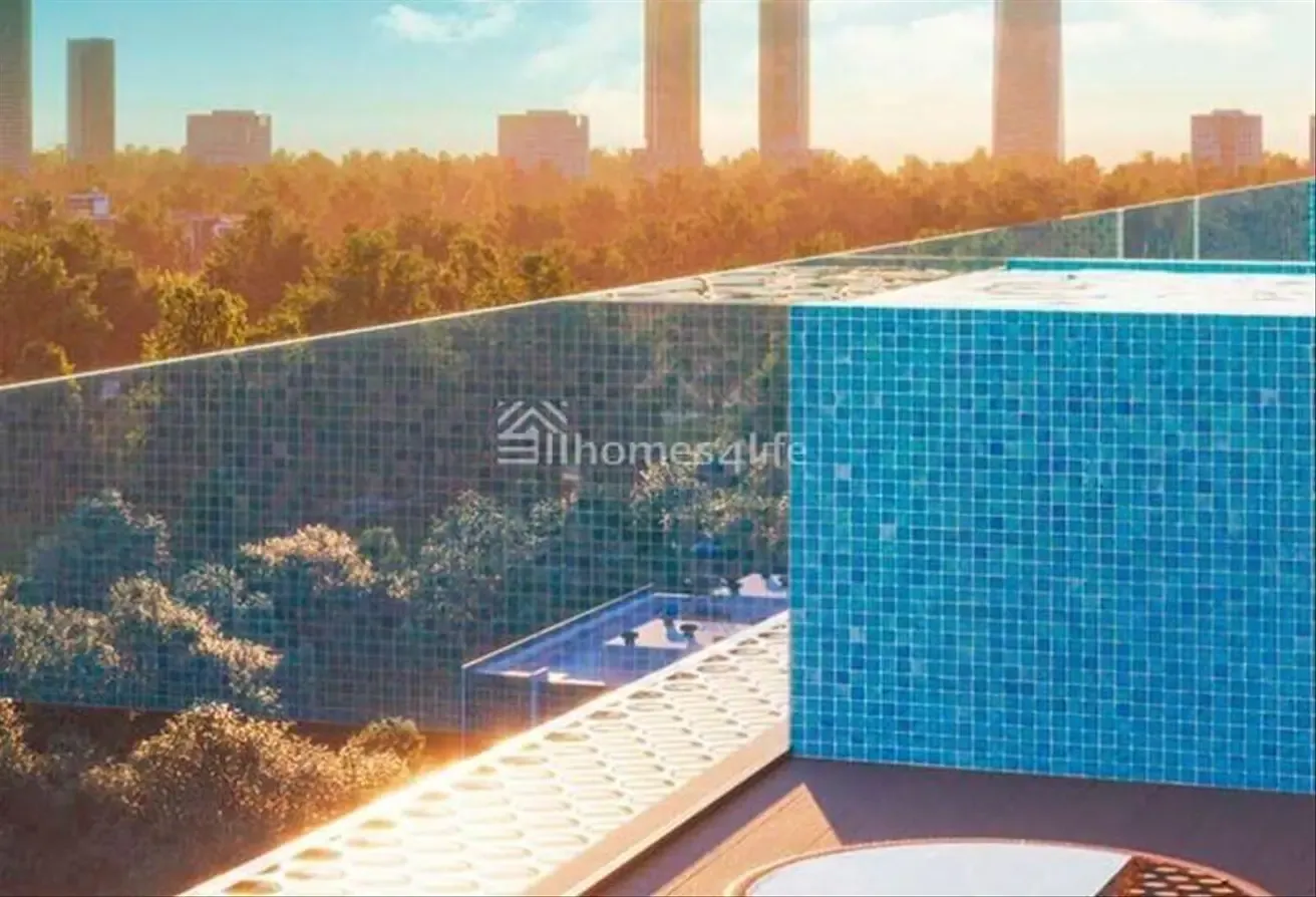 Luxury Living | Premium Waterfront Retail