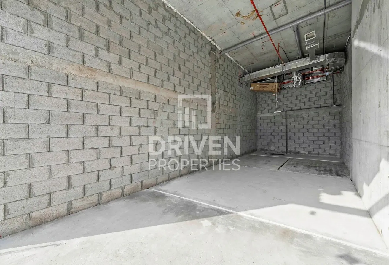 Premium Location Rare To Find | Can Be Used F&B