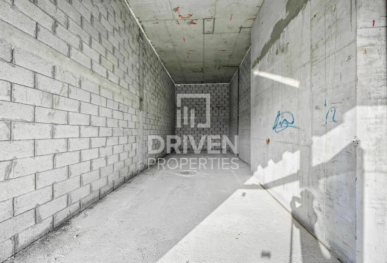 Premium Location Rare To Find | Can Be Used F&B