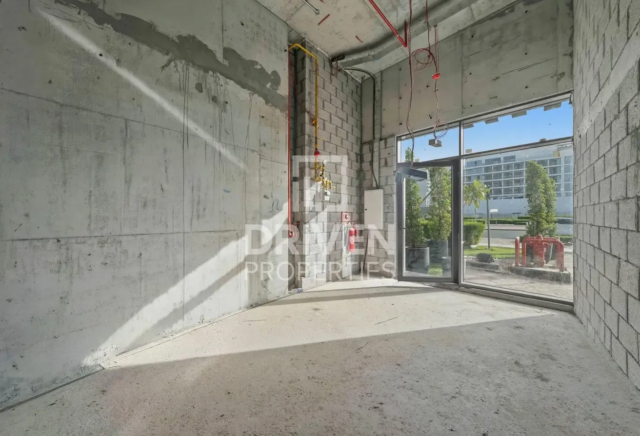 Premium Location Rare To Find | Can Be Used F&B