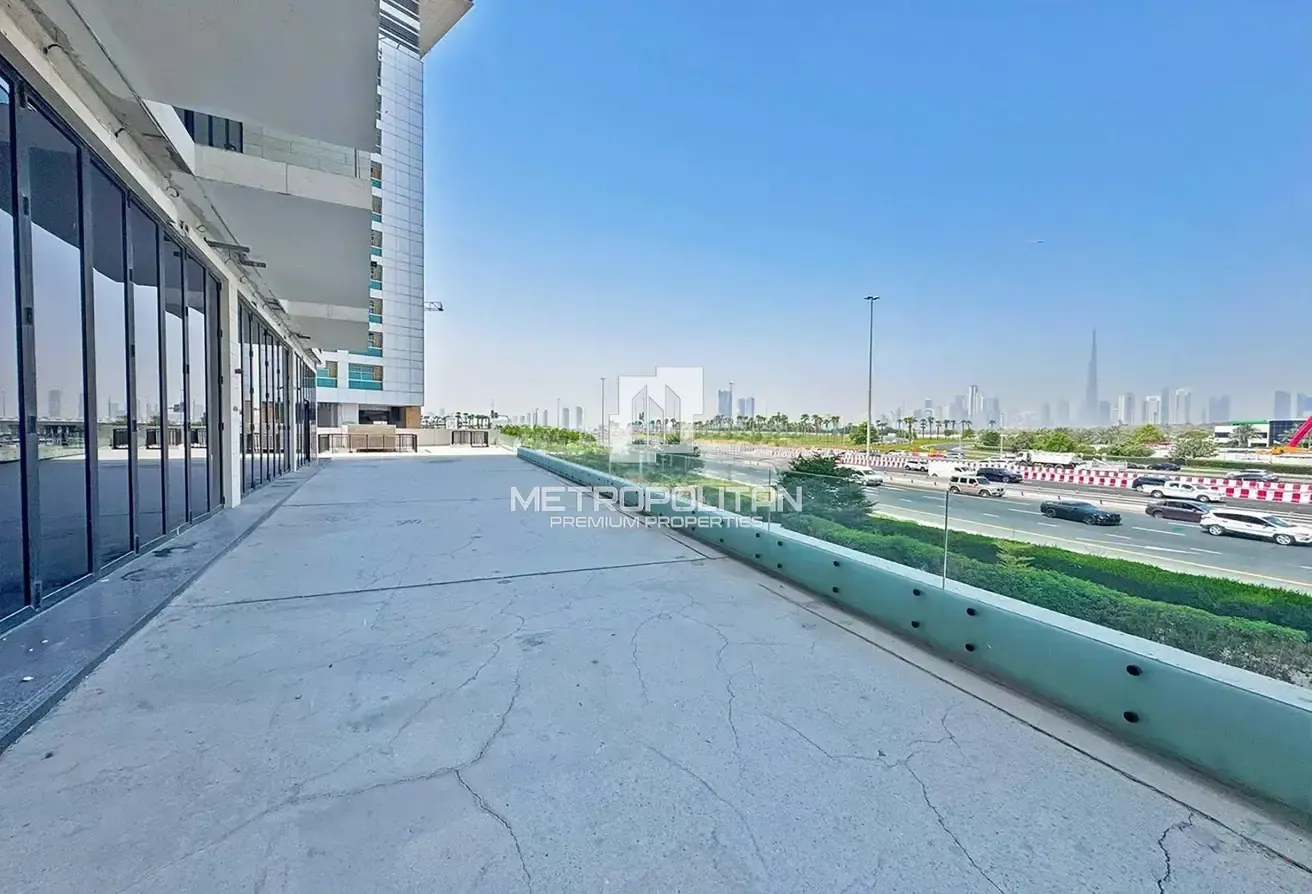 Retail Burj Khalifa View | 15,496 Ft | Negotiable