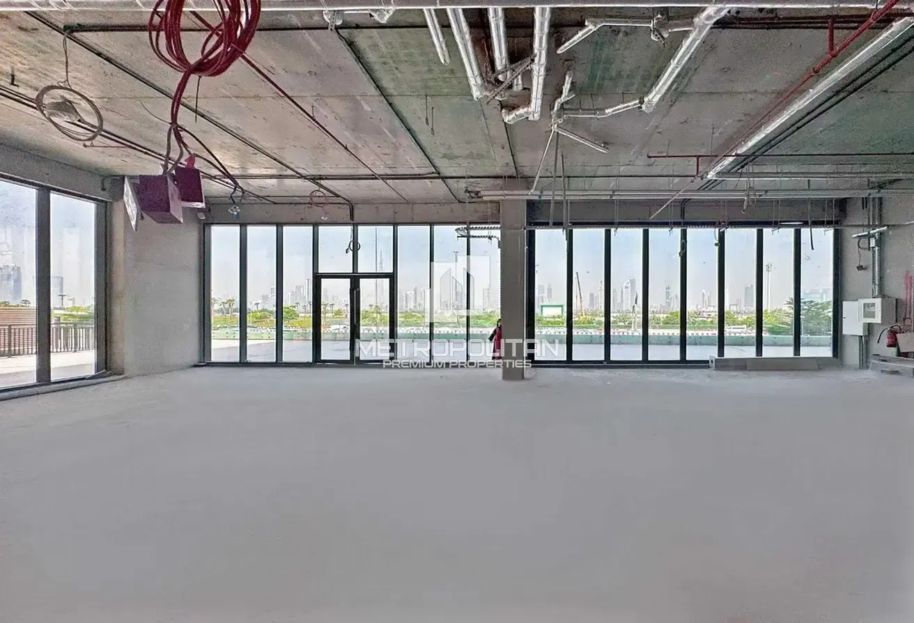 Retail Burj Khalifa View | 15,496 Ft | Negotiable