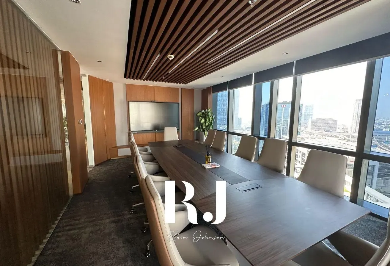 Community Expert  | DIFC View | High End