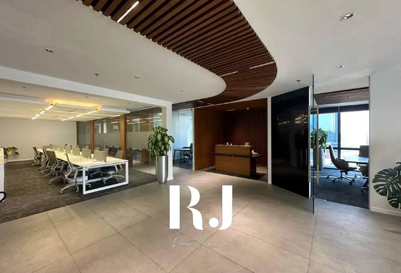 Community Expert  | DIFC View | High End