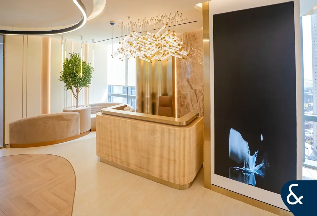 Luxury Furnished | Vacant | Grade A