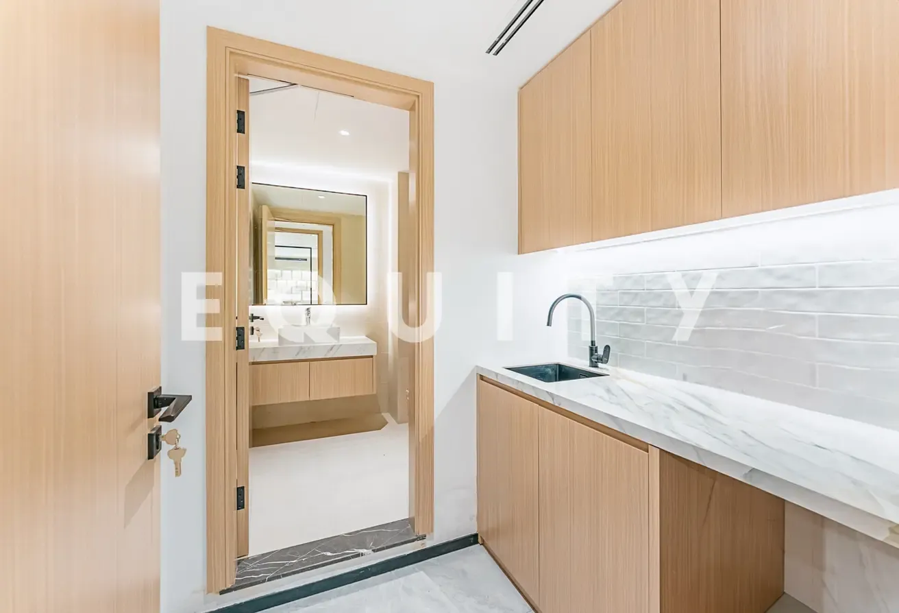 Grade A Tower | Vacant | Brand New Fit Out