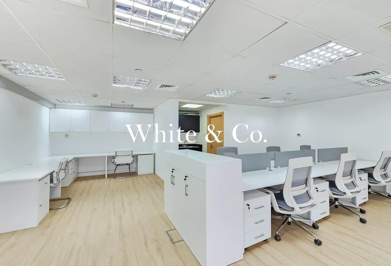 Vacant | Furnished Office | Grade A Office
