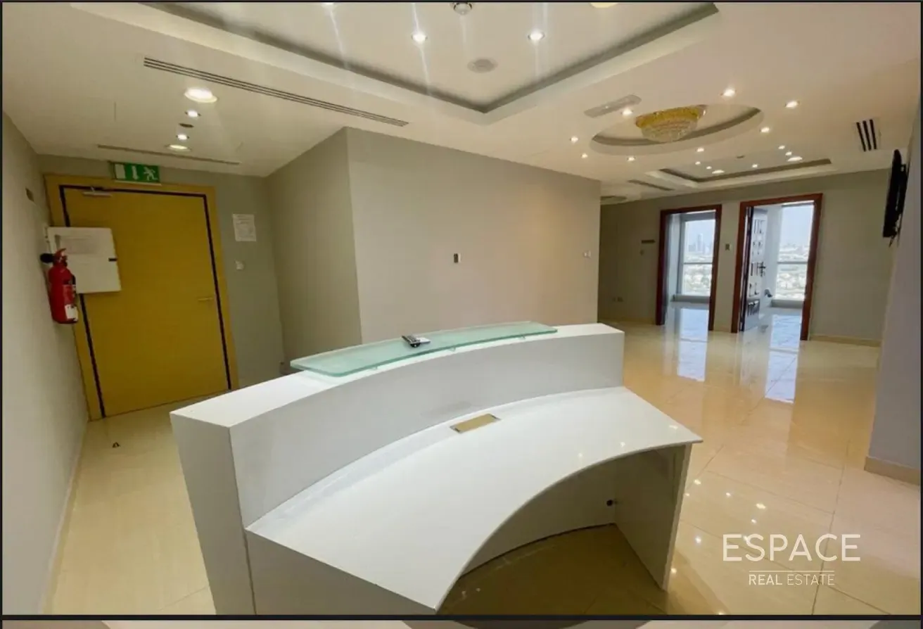 Fully Furnished | Vacant | Fully Fitted
