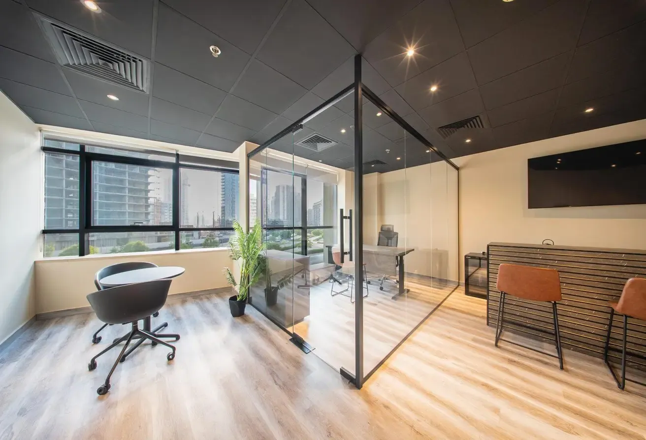 Vacant | Furnished | Ready for Business