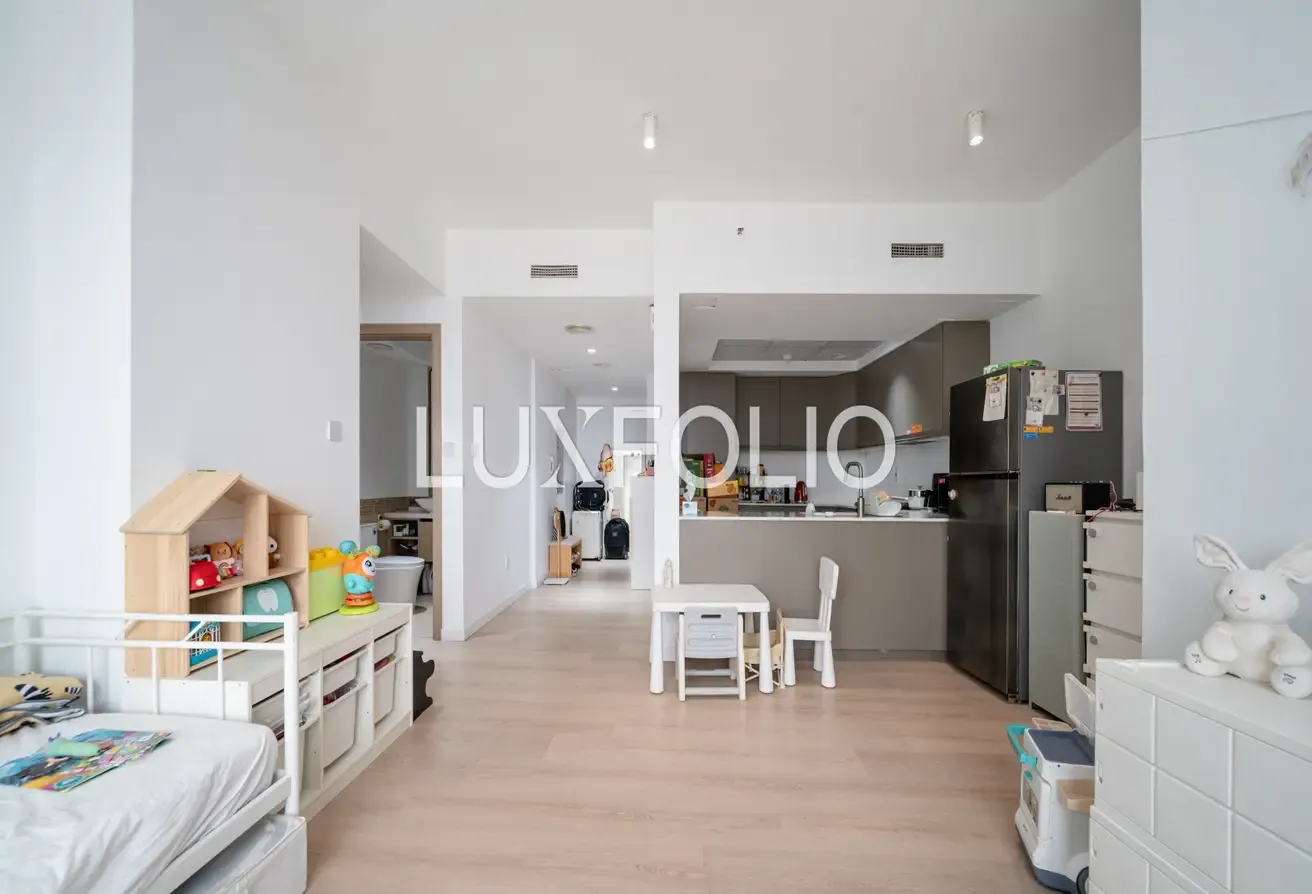 1 BEDROOM | UPGRADED | VACANT ON TRANSFER