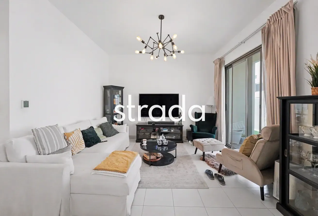 Corner Plot | Vacant on Transfer | Landscaped